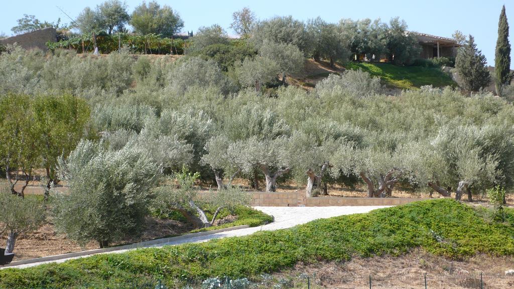 Вилла Tenuta Bartoli Maison De Charme Mazzarino Экстерьер фото